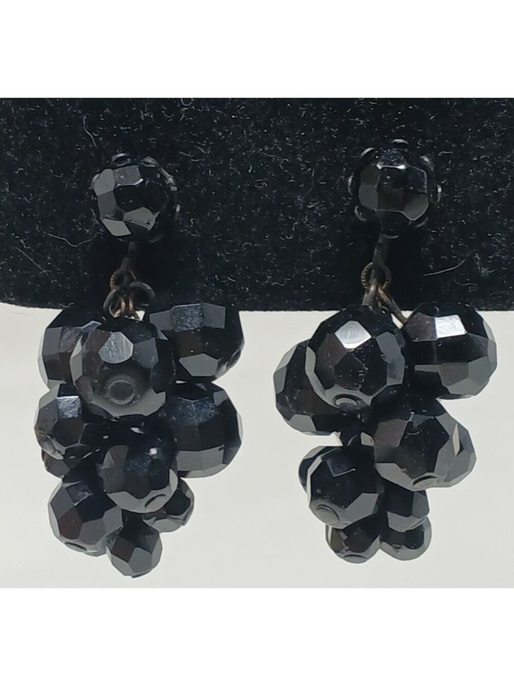 VTG Black Faceted Bead Cluster ClipOn Earrings 1.75" L Cha-Cha Statement #J8-DB